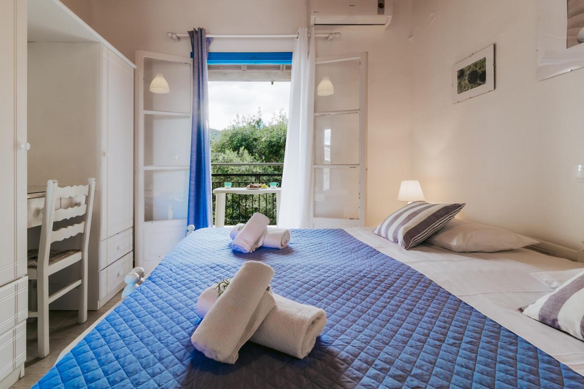 Sunflower Apartments & Studios Kassiopi Eksteriør billede